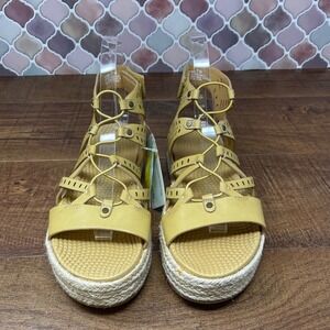 NWT BareTraps - Brandy Platform Gladiator Espadrille Sandal - Wheat - 7‎